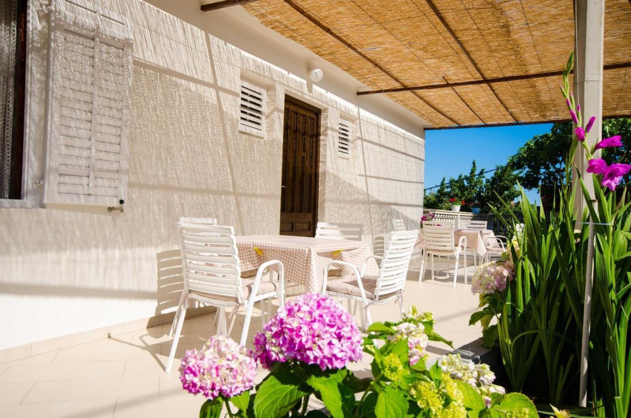 Guest House Rooms Rose Молунат Экстерьер фото
